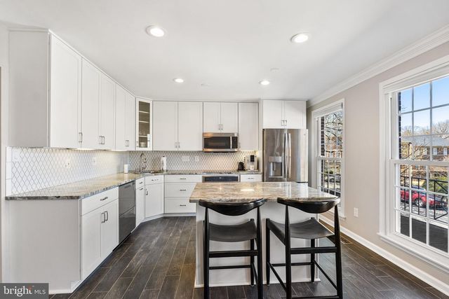 2729 UNICORN LN NW, Washington, DC 20015