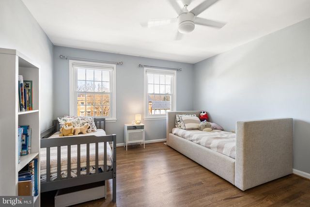 2729 UNICORN LN NW, Washington, DC 20015