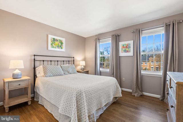 2729 UNICORN LN NW, Washington, DC 20015