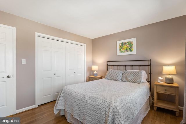 2729 UNICORN LN NW, Washington, DC 20015