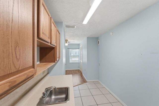 2101 E GRANT AVENUE, Orlando, FL 32806