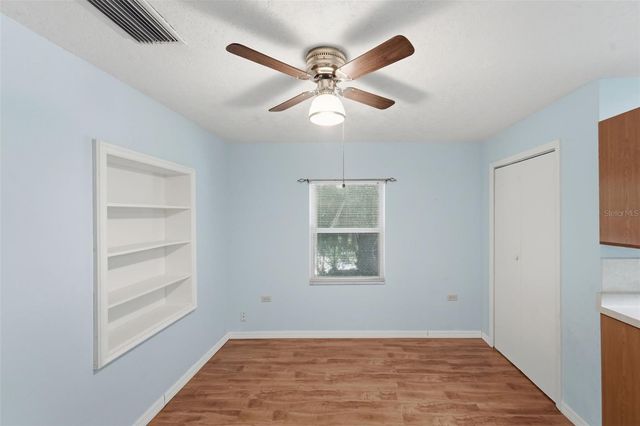 2101 E GRANT AVENUE, Orlando, FL 32806