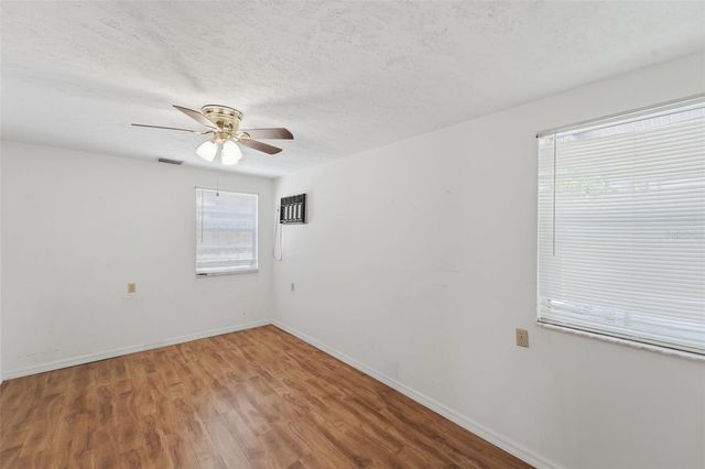 2101 E GRANT AVENUE, Orlando, FL 32806