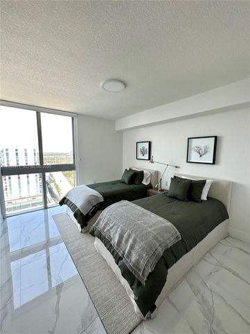 330 Sunny Isles Boulevard 52002, Sunny Isles Beach, FL 33160