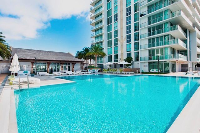 330 Sunny Isles Boulevard 52002, Sunny Isles Beach, FL 33160