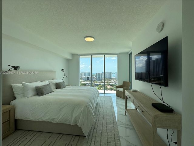 330 Sunny Isles Boulevard 52002, Sunny Isles Beach, FL 33160
