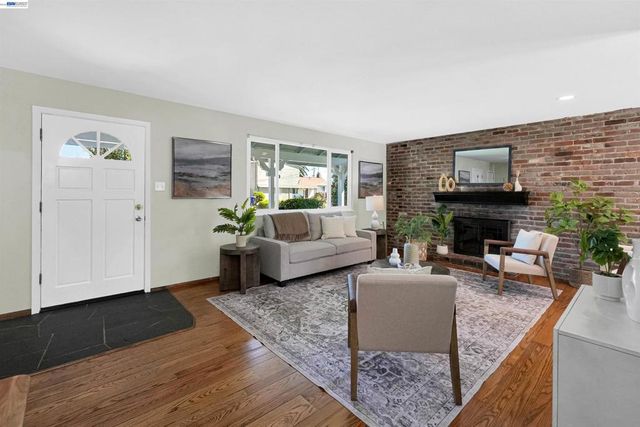 248 Louette Ct, San Lorenzo, CA 94541