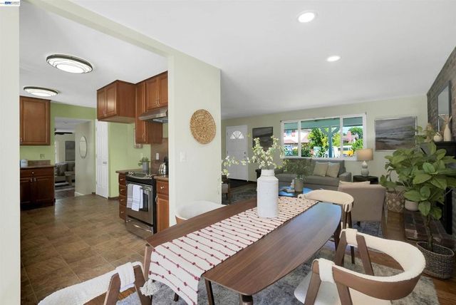 248 Louette Ct, San Lorenzo, CA 94541