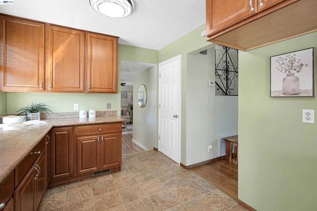 248 Louette Ct, San Lorenzo, CA 94541