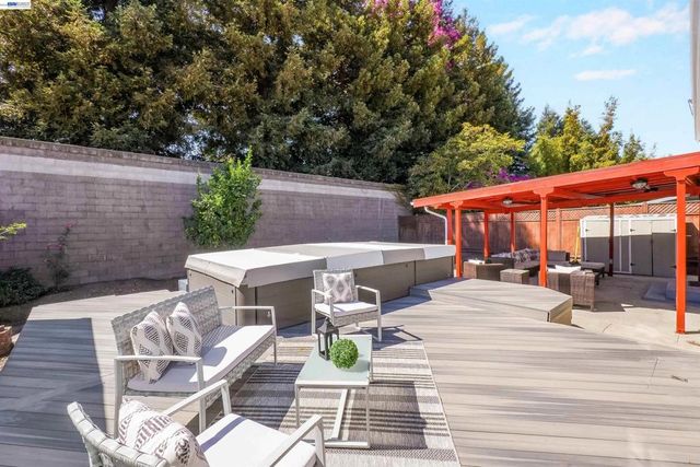 248 Louette Ct, San Lorenzo, CA 94541