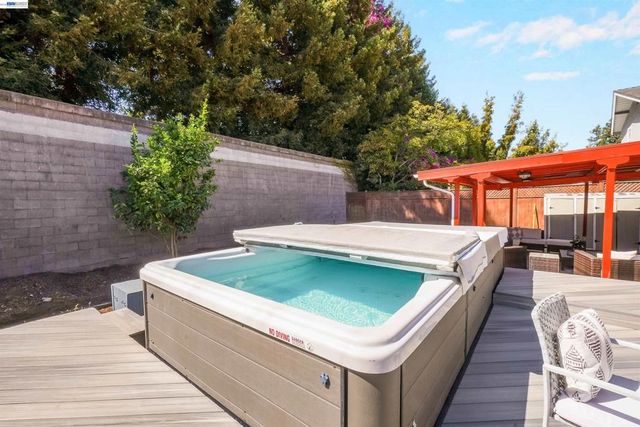 248 Louette Ct, San Lorenzo, CA 94541