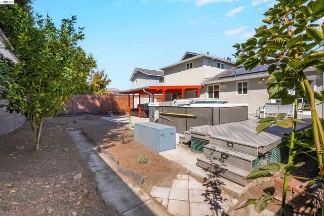 248 Louette Ct, San Lorenzo, CA 94541