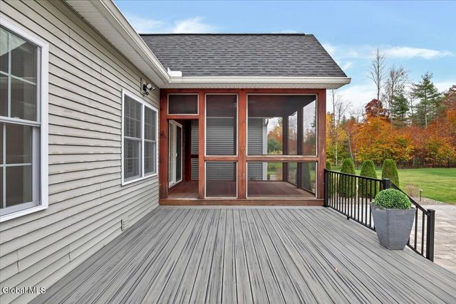 31 Catalina Drive, Milton, NY 12020