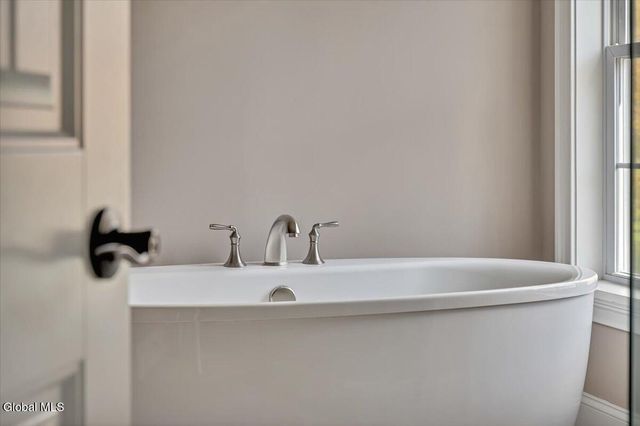 31 Catalina Drive, Milton, NY 12020