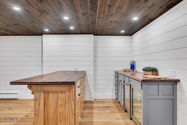 31 Catalina Drive, Milton, NY 12020