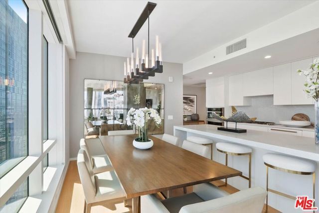 877 Francisco Street 2809, Los Angeles, CA 90017