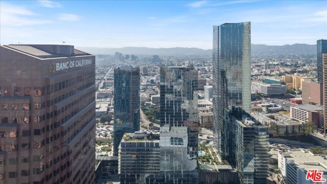 877 Francisco Street 2809, Los Angeles, CA 90017