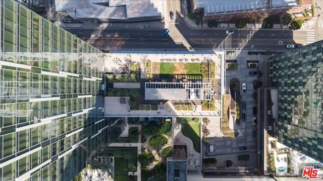 877 Francisco Street 2809, Los Angeles, CA 90017