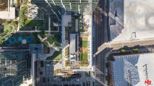 877 Francisco Street 2809, Los Angeles, CA 90017