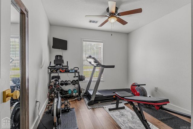 1101 Roberts Drive, Paragould, AR 72450
