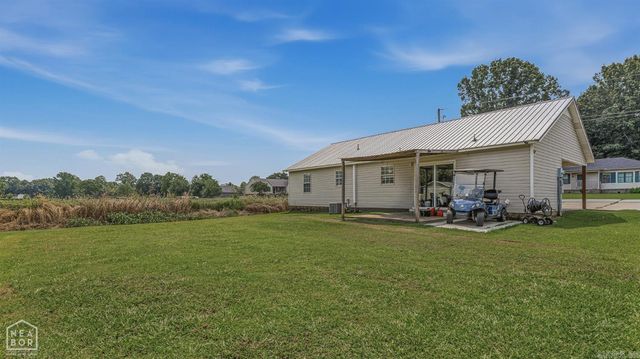 1101 Roberts Drive, Paragould, AR 72450