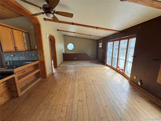 1534 Roland Dr, Bailey, CO 80421