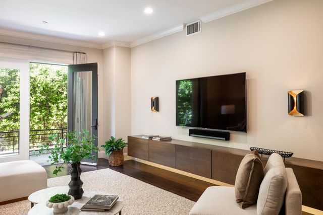 100 1st Street 102, Los Altos, CA 94022