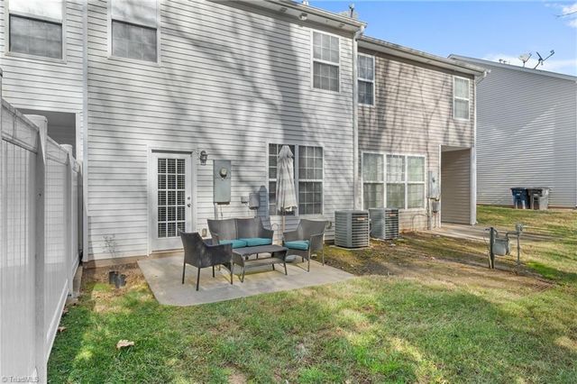 2313 Hartfield Circle, Winston-salem, NC 27103