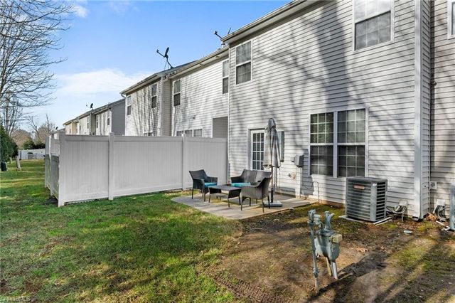 2313 Hartfield Circle, Winston-salem, NC 27103