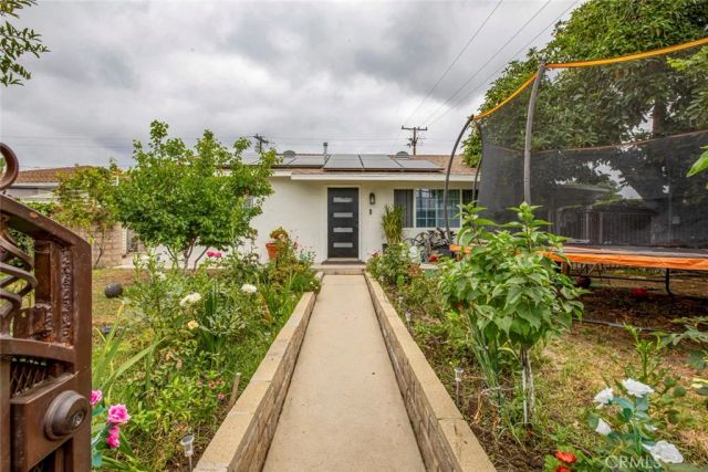 1503 Coronel, San Fernando, CA 91340