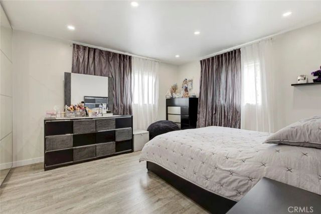 1503 Coronel, San Fernando, CA 91340