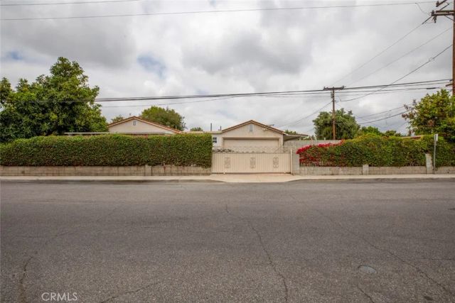 1503 Coronel, San Fernando, CA 91340