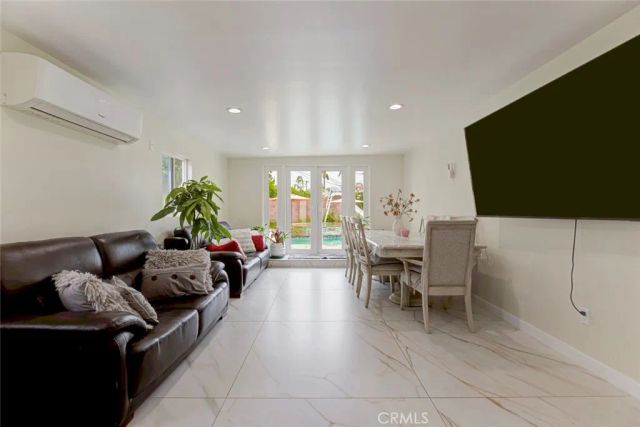 1503 Coronel, San Fernando, CA 91340