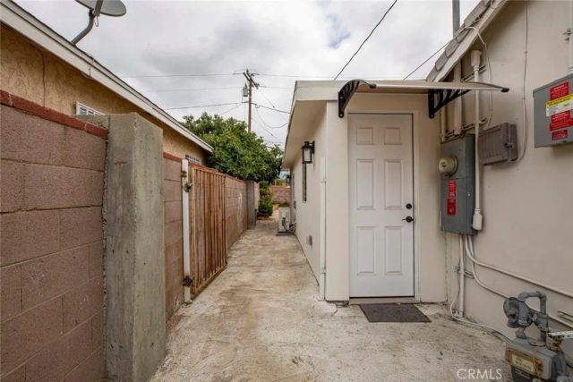1503 Coronel, San Fernando, CA 91340