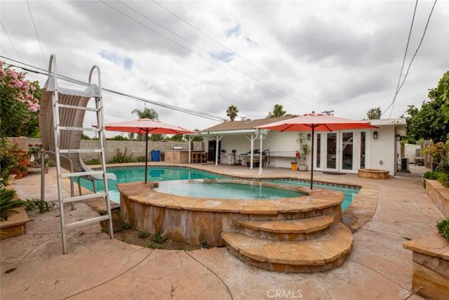 1503 Coronel, San Fernando, CA 91340