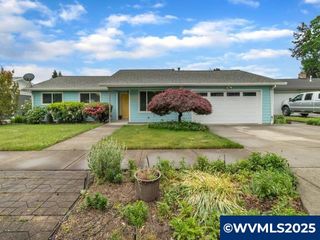 4554 Jan Ree Dr NE, Salem, OR 97305