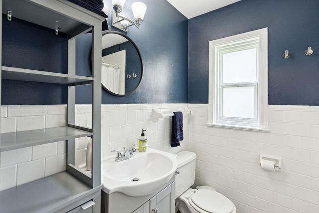 749 West Oak Forest Drive, Charleston, SC 29407