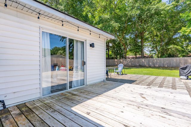 749 West Oak Forest Drive, Charleston, SC 29407