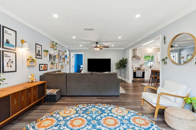 749 West Oak Forest Drive, Charleston, SC 29407