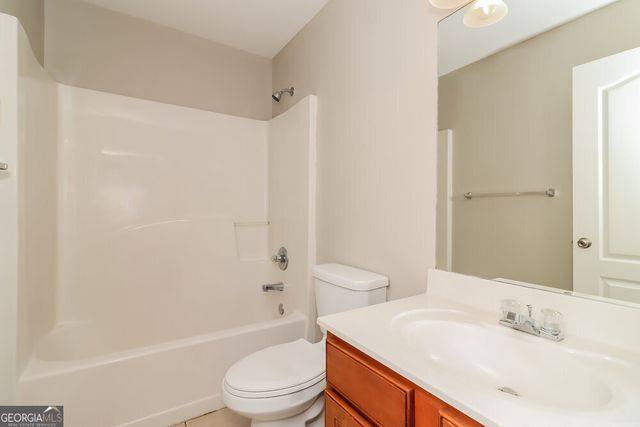 5224 Lexmark Circle SW, Atlanta, GA 30331