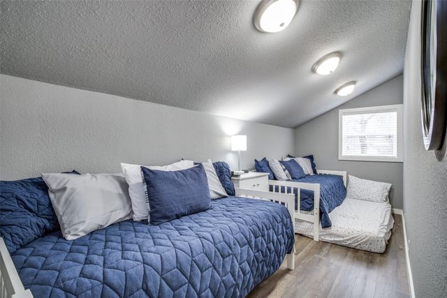 150 Bayside Drive, Malakoff, TX 75148