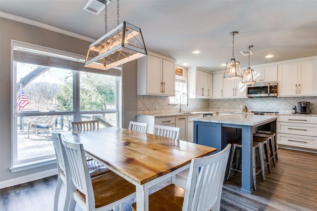 150 Bayside Drive, Malakoff, TX 75148