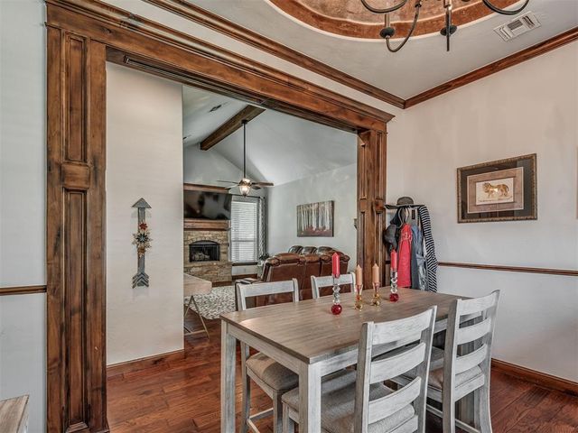 14005 Savannah River Way, Yukon, OK 73099
