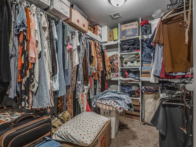 14005 Savannah River Way, Yukon, OK 73099