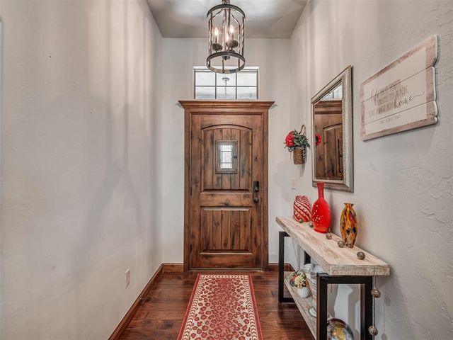 14005 Savannah River Way, Yukon, OK 73099