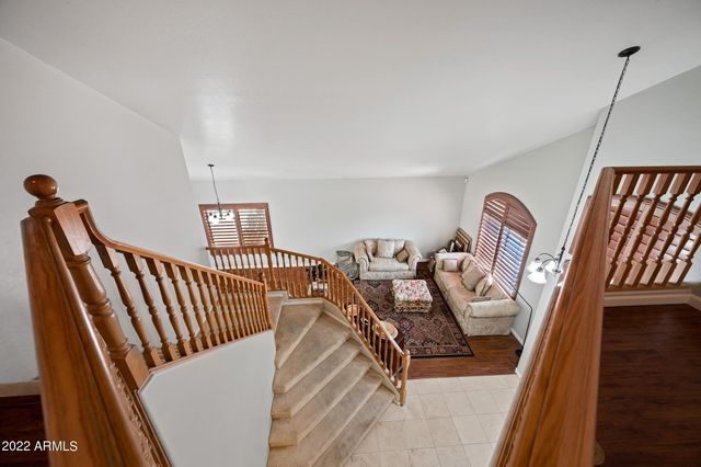708 W Stottler Place, Gilbert, AZ 85233