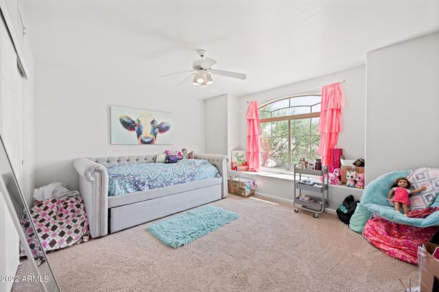 708 W Stottler Place, Gilbert, AZ 85233