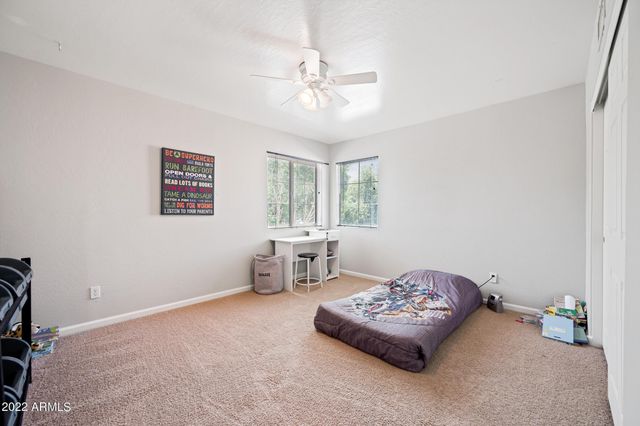 708 W Stottler Place, Gilbert, AZ 85233