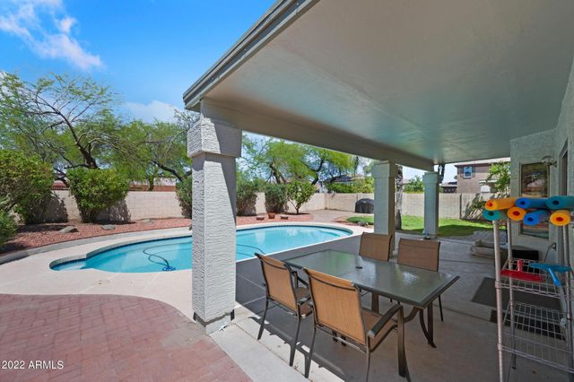 708 W Stottler Place, Gilbert, AZ 85233