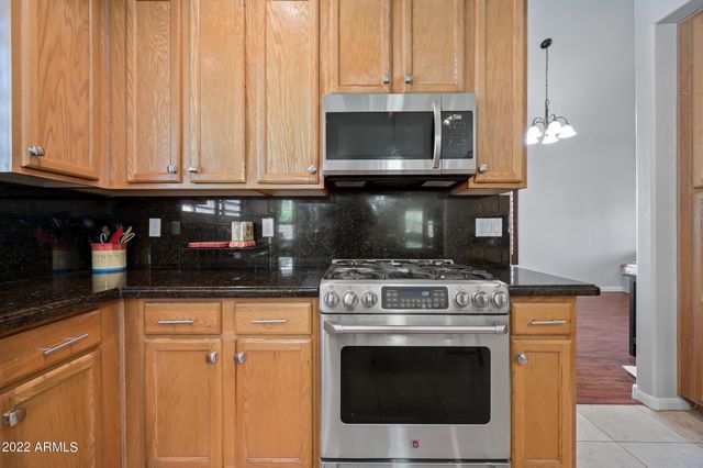 708 W Stottler Place, Gilbert, AZ 85233